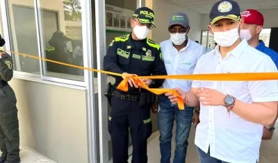 Inauguración de la subestación de Policía.