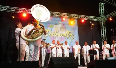 Presentación de porros.