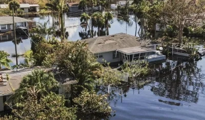 Viviendas inundadas tras el paso del huracán 'Ian'. 