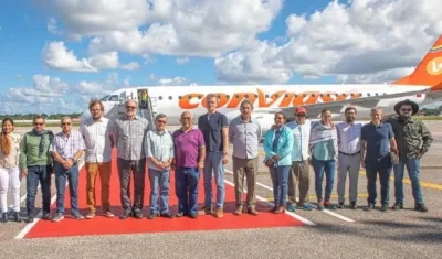 Los delegados del ELN rumbo a Venezuela.