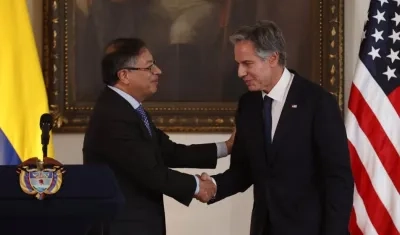 El Presidente Gustavo Petro junto al secretario de Estado de Estados Unidos, Antony Blinken.