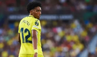 Johan Mojica, lateral izquierdo de Colombia. 