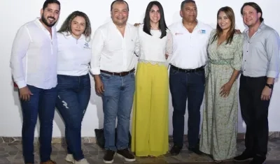 José Sierra, Gisella Bolivar, José Vega, Marian Maloof, Luis Alfonso Pérez, Roxana Beleñoy Ricardo Mendoza.