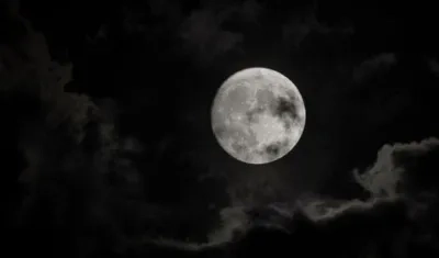 La próxima luna llena serán el 8 de noviembre y el 8 de diciembre.