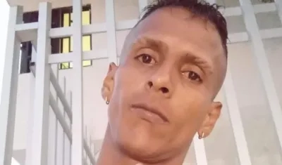 Leder De la Hoz Carrillo, víctima. 