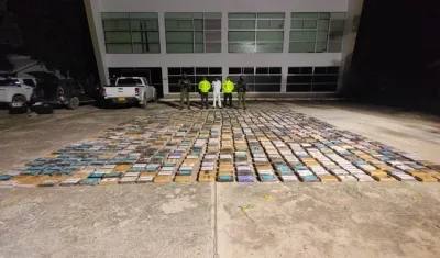 Cocaína incautada por la Policía Antinarcóticos. 