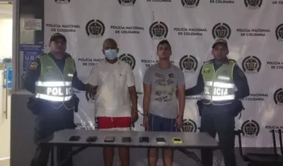 Los capturados fueron conducidos a la URI de la Fiscalía. 