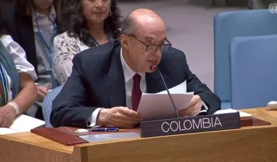 El canciller Álvaro Leyva.