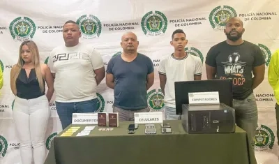 Integrantes de la banda los 'Data Locos'. 