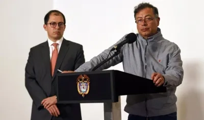 El Fiscal Francisco Barbosa y el Presidente Gustavo Petro.