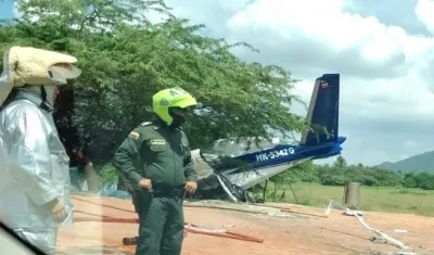 Estado en que quedó la avioneta después del accidente.
