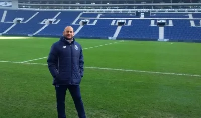 Luis Melo, entrenador de fútbol. 