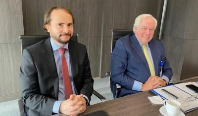 Manuel Fernández Ariza, nuevo presidente de la junta de Confecámaras, y el presidente del gremio, Julián Domínguez Rivera.