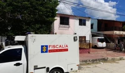 La Fiscalía fue la encargada del levantamiento del cuerpo en Santa Elena.