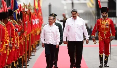 Gustavo Petro y Nicolás Maduro.