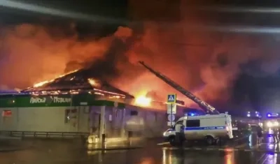 Incendio en cafetería rusa. 