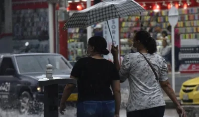 El Ideam pronosticó intensas lluvias este puente festivo en regiones como la Costa.