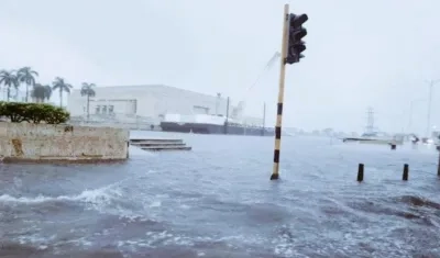 La martea alta en el Centro Histórico de Cartagena.