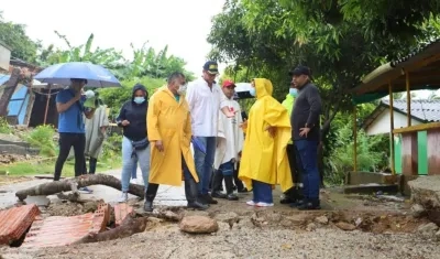 Funcionarios de la Gobernación en Piojó.