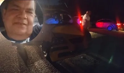 Héctor Ruíz conducía este taxi cuando sufrió el accidente. 