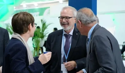 El presidente del BEI, Werner Hoyer en el COP27.