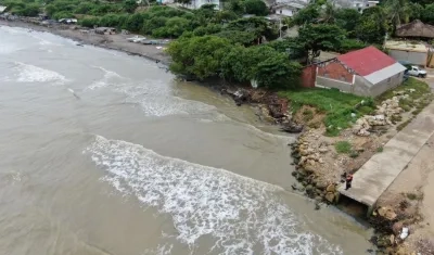 La erosión en playa de Puerto Colombia.