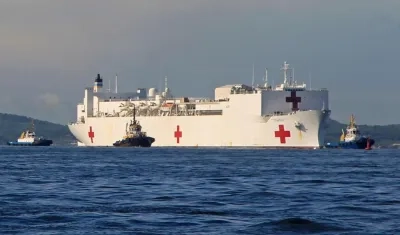 El Buque USNS Comfort.