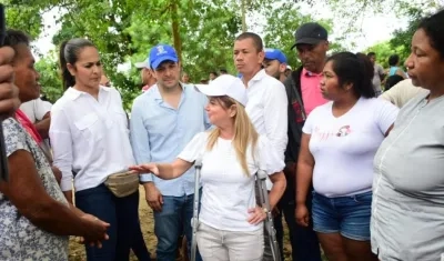 La Gobernadora en la atención de la emergencia invernal en Atlántico.