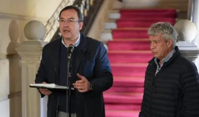 Ministro Alfonso Prada, hace el anuncio.