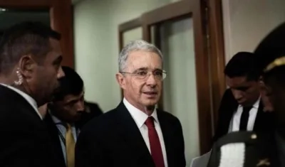 Álvaro Uribe Vélez.