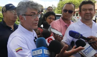 El director de Migración Colombia, Carlos Fernando García Manosalva.