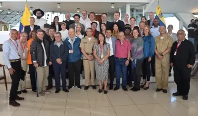 Las comisiones negociadoras en Caracas.