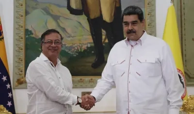 Gustavo Petro y Nicolás Maduro.