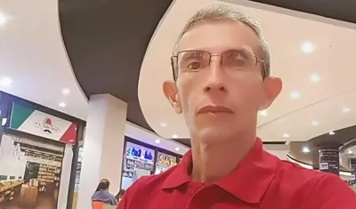 El docente Edgardo Francisco Molina Llinas.