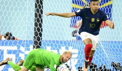 La celebración de Mbappé.