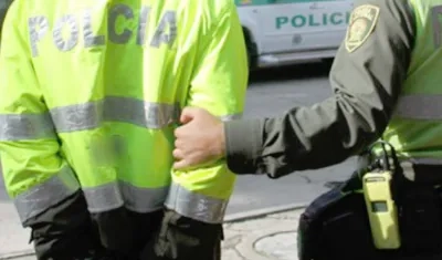 El patrullero fue cobijado con medida de aseguramiento en centro carcelario. 