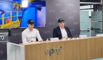 El alcalde de Medellín y el gerente general de EPM.