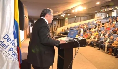 Ulahy Beltrán, Superintendente de Salud.