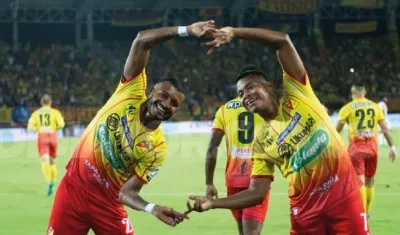 Deportivo Pereira busca el primer titulo de su historia.