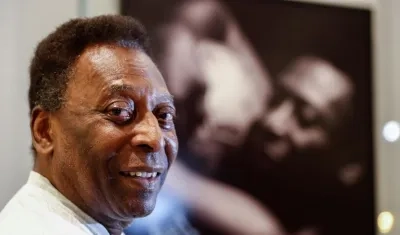 Pelé, leyenda del fútbol brasileño.