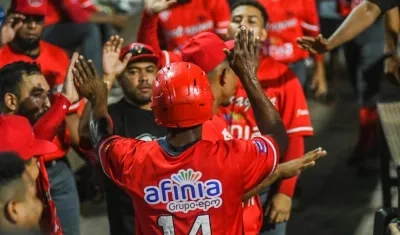 Diover Ávila (14) se convirtió en el héroe del juego.