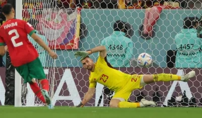 Achraf Hakimi convirtió el cobro que le dio la clasificación a Marruecos.