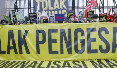 Protestas contra la reforma del Parlamento indonesio.