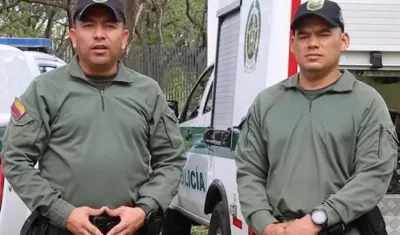 Los dos técnicos antiexplosivos que resultaron muertos en el atentado. 