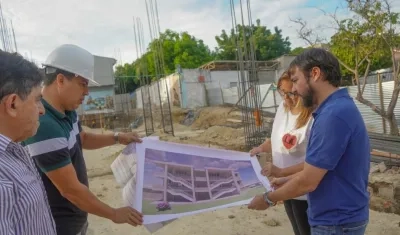 Alcalde inspecciona obras en la IED Alexander Von Humboldt