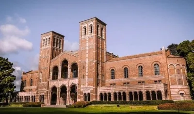 La Universidad de California.