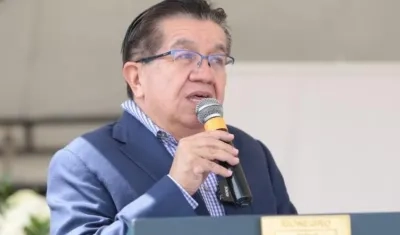 Fernando Ruiz, ministro de Salud.