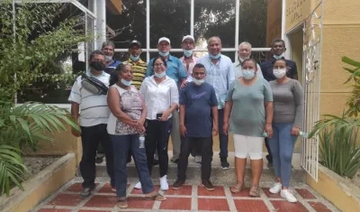 La Alcaldía de Suan socializó el proyecto con asociaciones de pescadores.