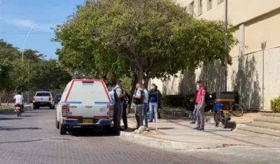 El camión de valores que habrían abierto los delincuentes. 