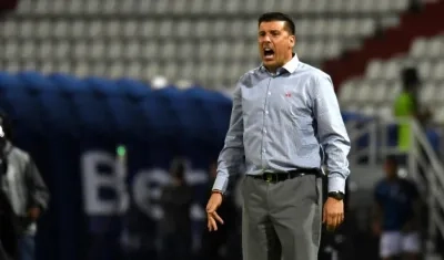 Juan Cruz Real, entrenador de Junior. 